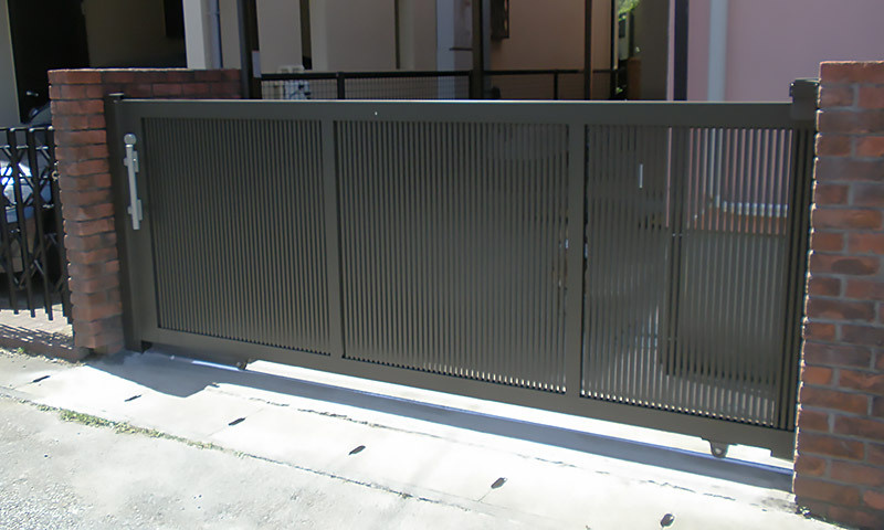 施工事例：門扉